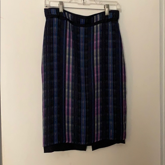 Banana Republic plaid pencil skirt - Picture 1 of 4